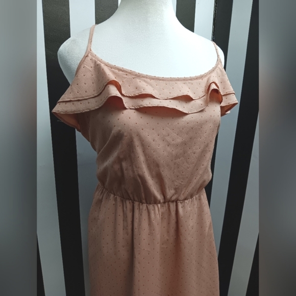 Lauren Conrad dress - Picture 5 of 14